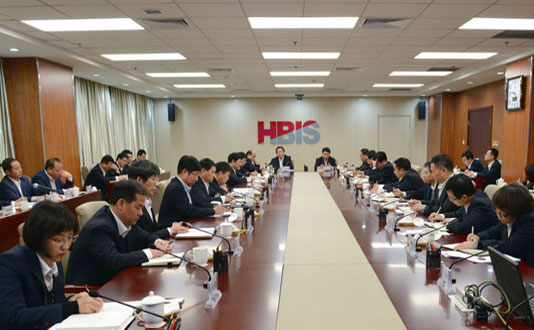 舞陽鋼廠保持活力的戰略高度，堅持正確組織路線的極端重要性